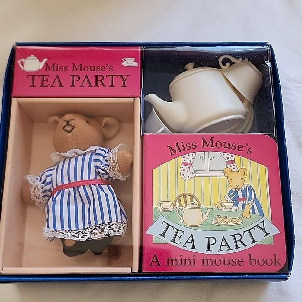 Rare Vintage 1997 Miss Mouse's Tea Party Set Book,Figurine & Tea SetOut Of Print